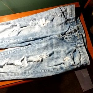 American eagle white washed distressed jeans
